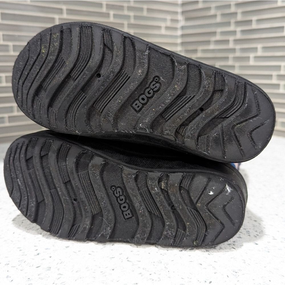 Bogs Kids Girls Snow Shell Waterproof Rain Snow Boot Black Purple Cosmos Size 11 - Picture 7 of 9